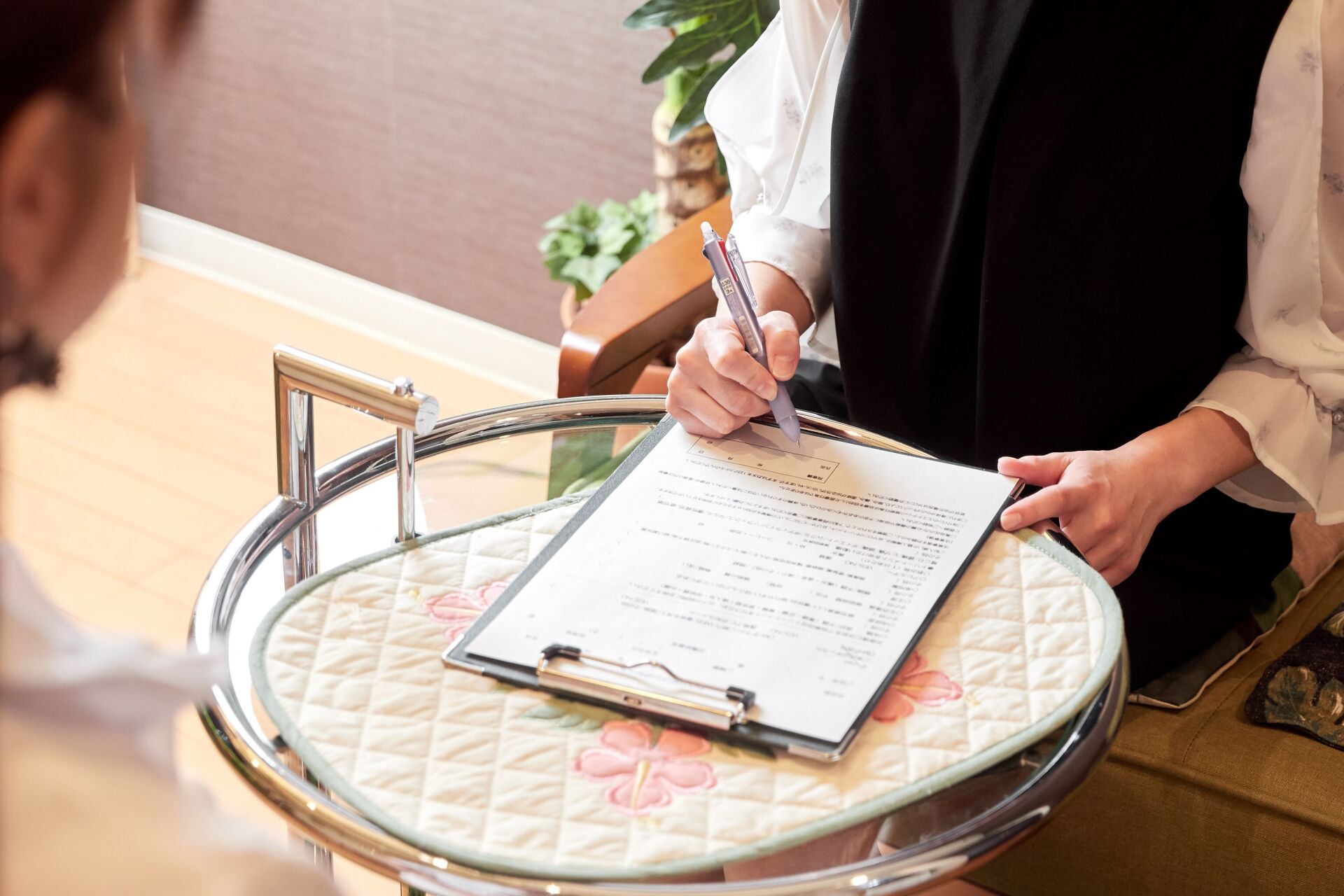 ヒアリング　女性